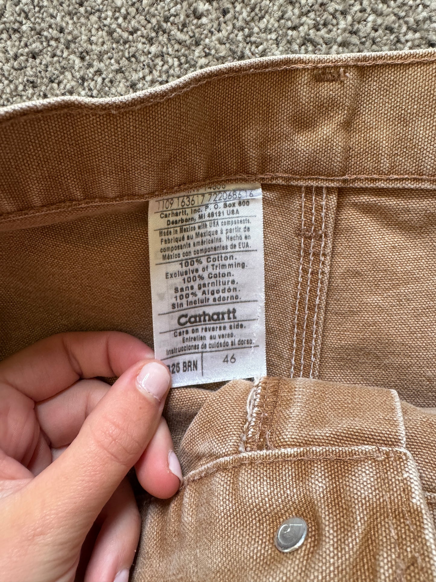 46" Carhartt Tan/ Beige Cargo Shorts