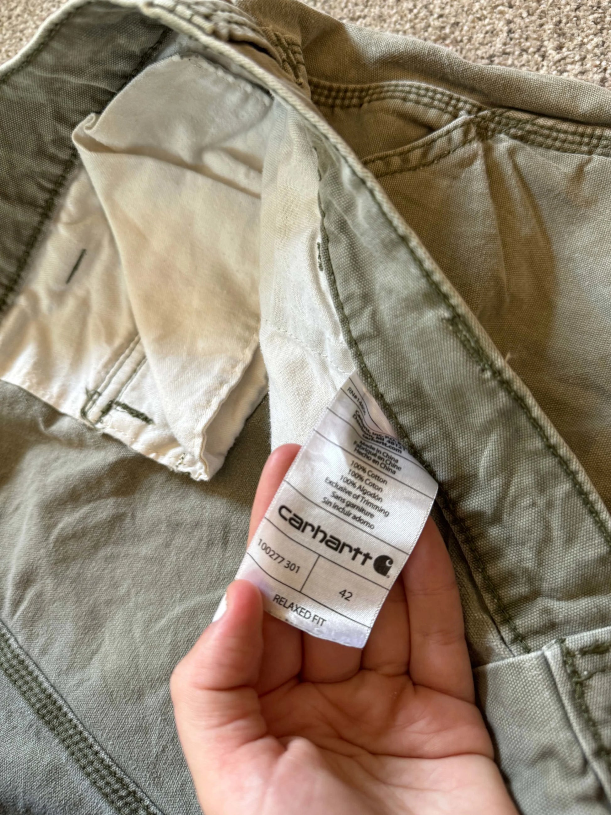 42" Carhartt Beige Cargo Shorts