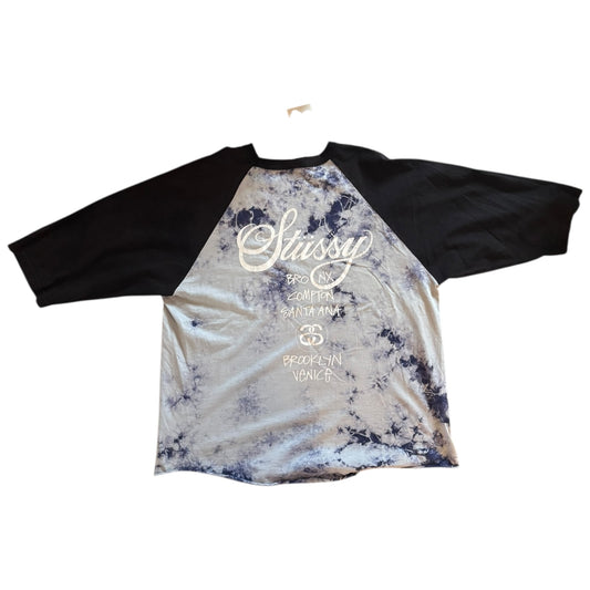 Extra Large Stussy Blue and White patterned T-Shirt