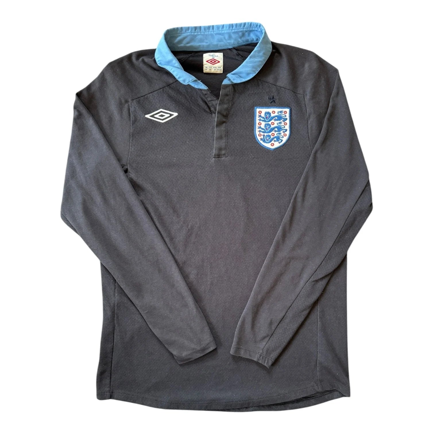 Medium Umbro Black England Football Shirt