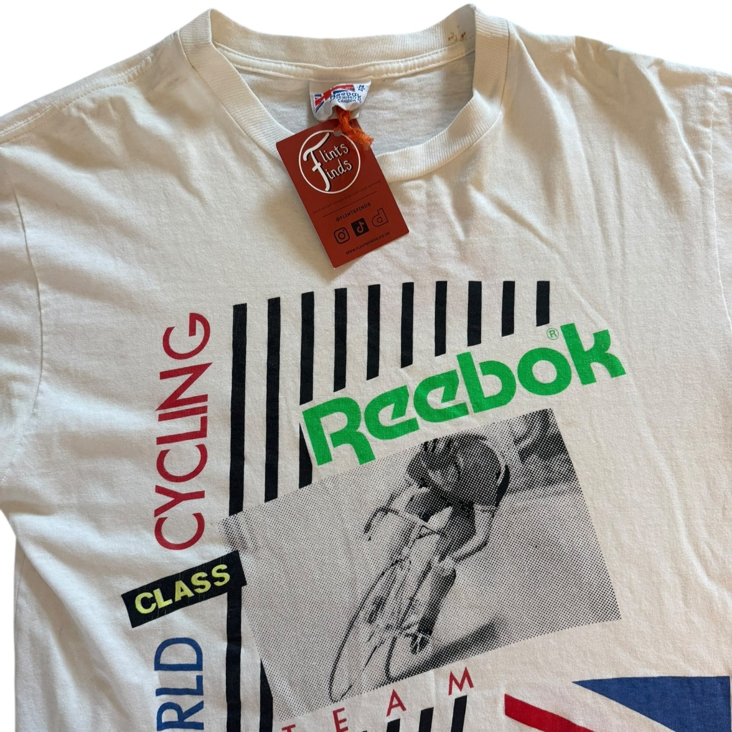 Medium Reebok White Graphic T-Shirt