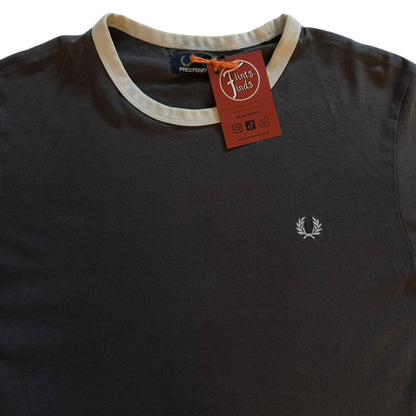 Medium Fred Perry Brown T-Shirt