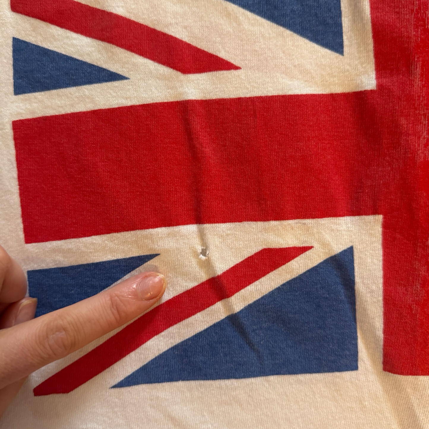 Medium Reebok White Graphic T-Shirt