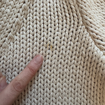 Woman’s Large Ralph Lauren White Thick Knitted Cardigan