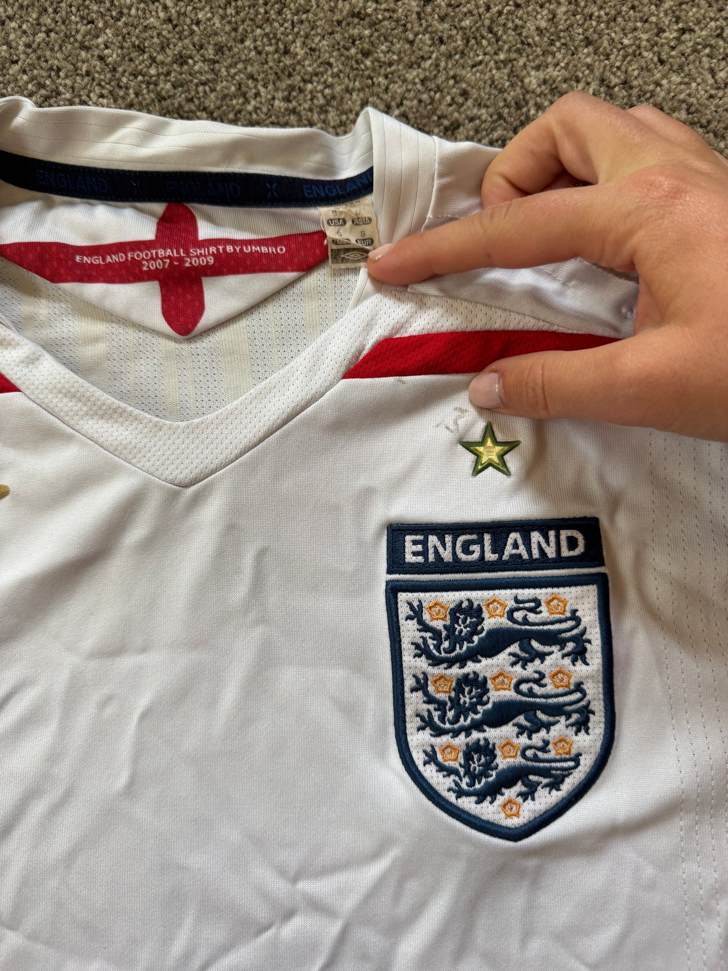 2007-09 Small White Umbro Football Shirt