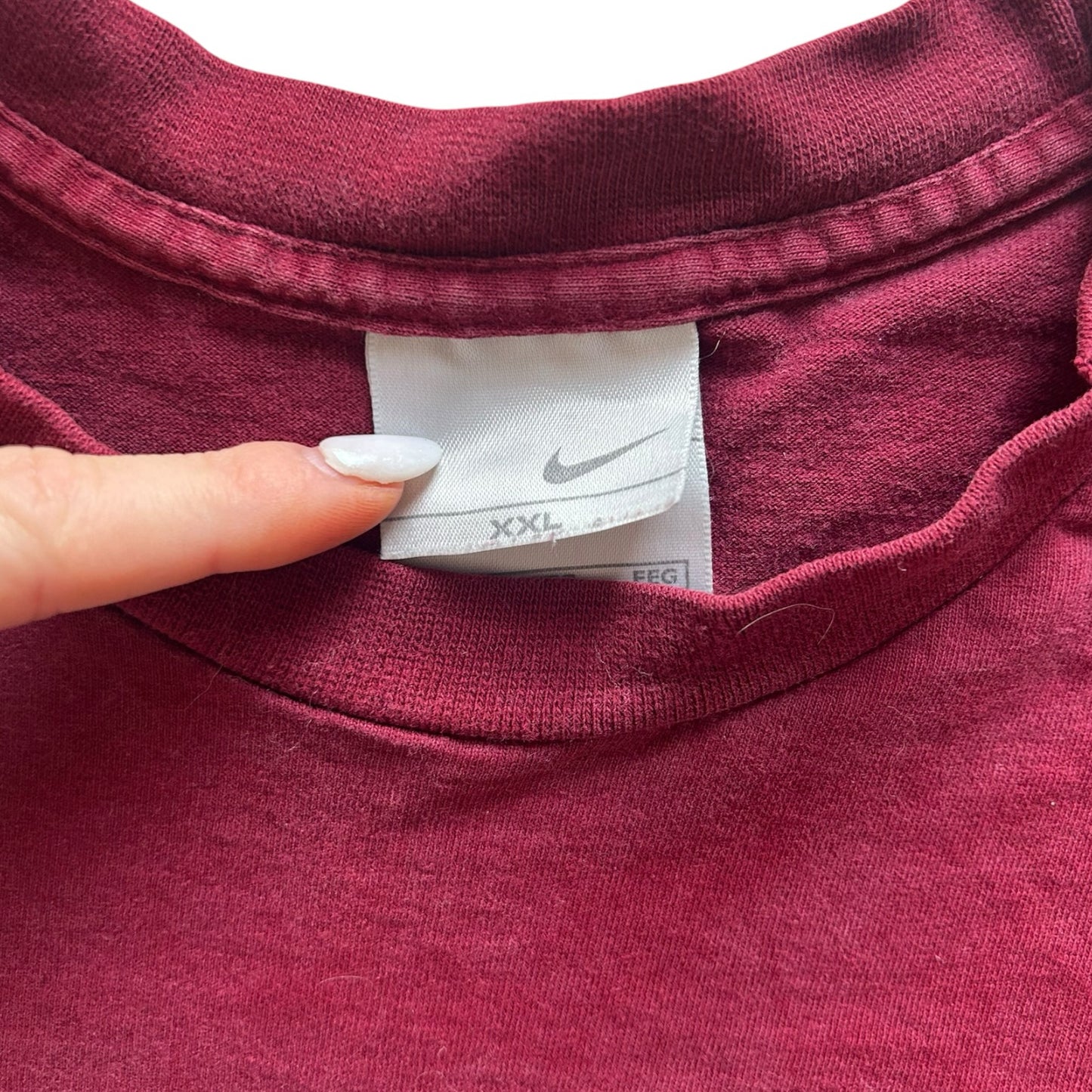 XXL Nike Burgundy Red T-Shirt