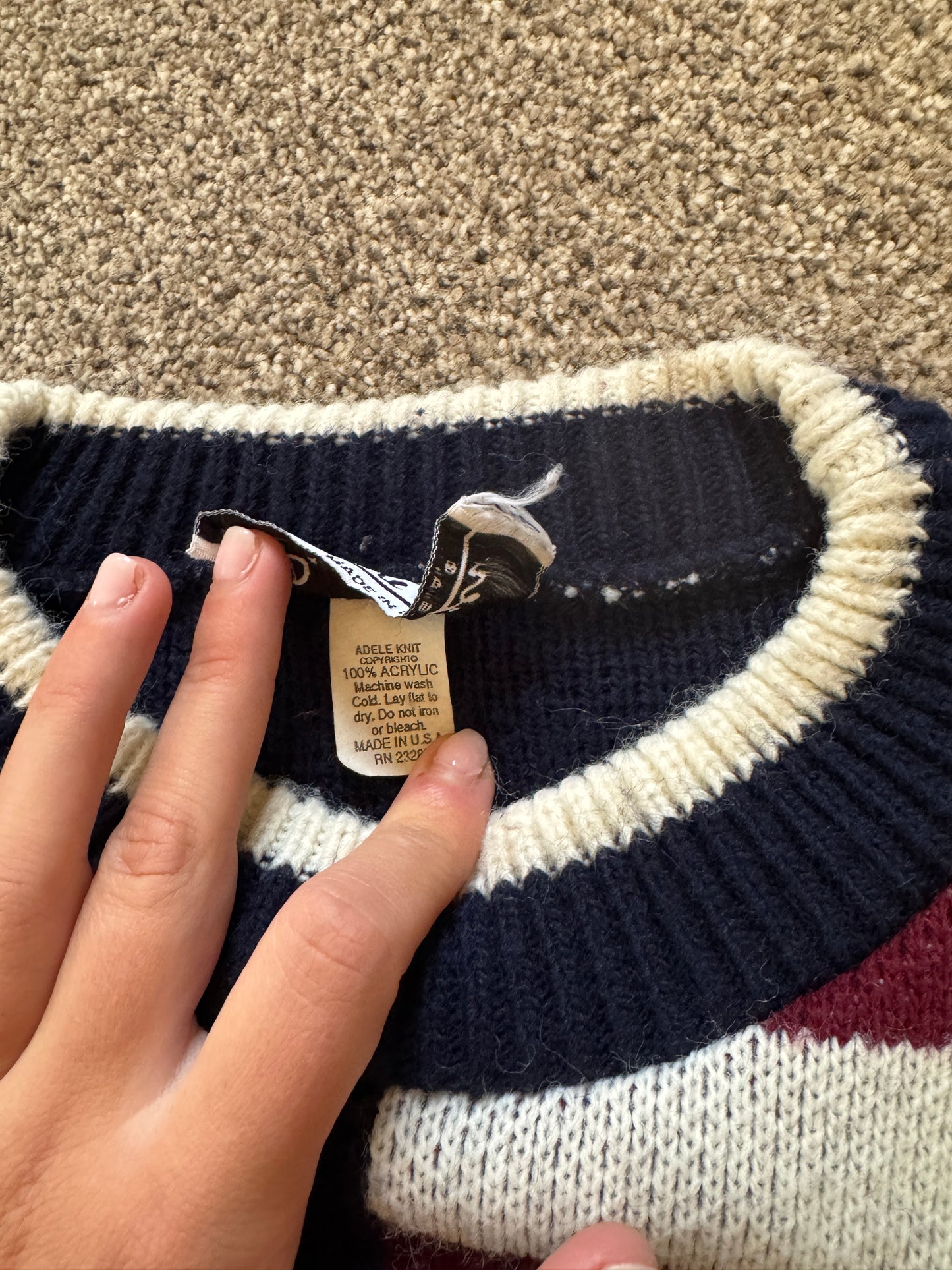 Woman's Extra large Private Eyes USA Flag Style Knitted Jumper