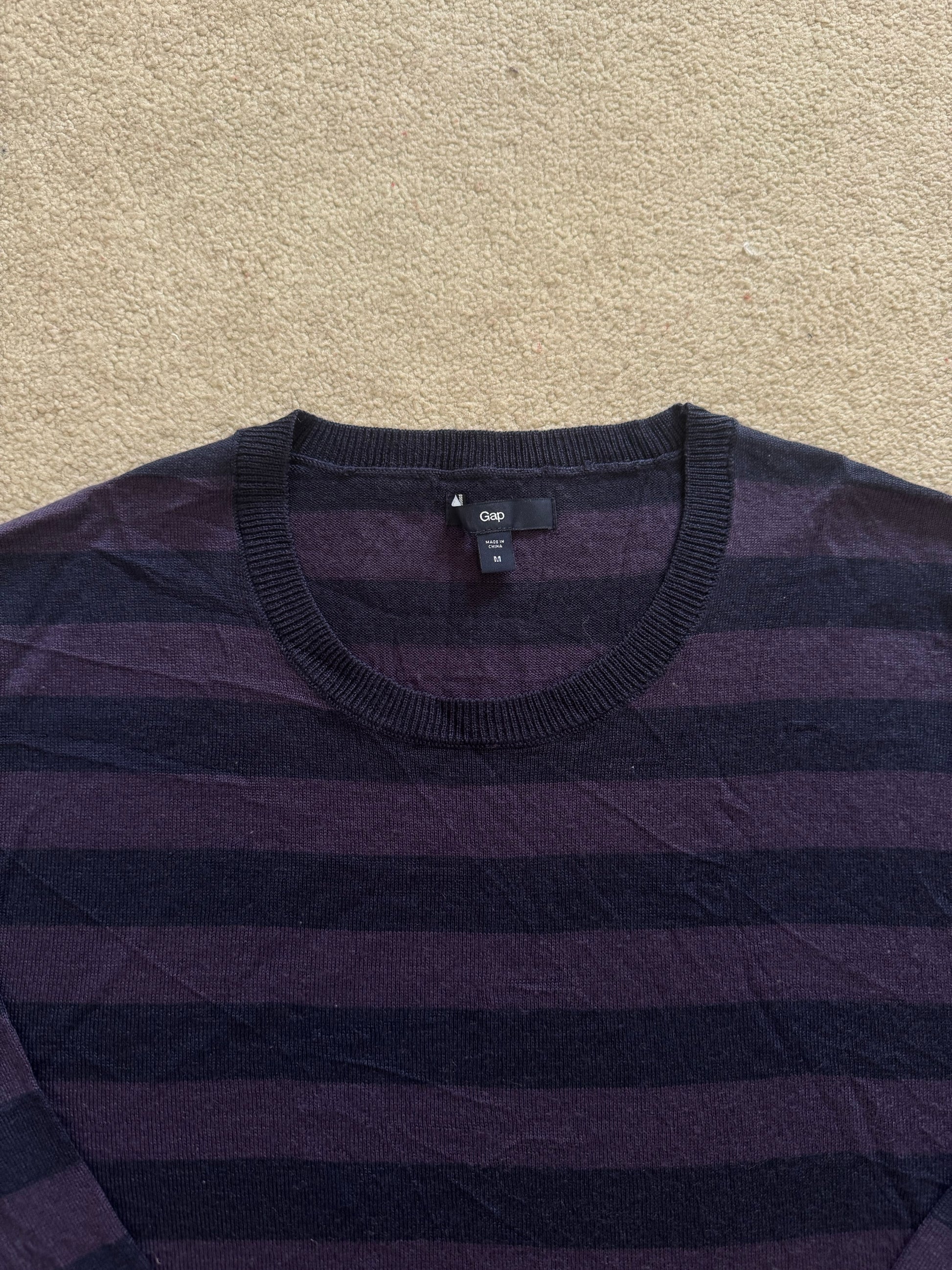 Medium Gap Purple and Navy Thin Sweatshirt