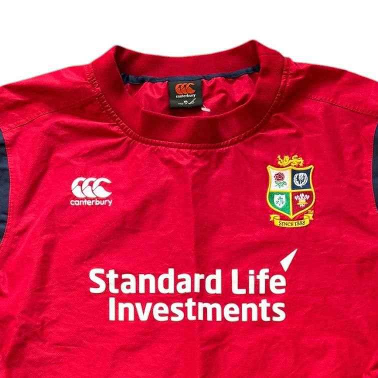 Extra large Canterbury Red 2017 Lions Rugby Training Top belonging to Peter O'Mahony
