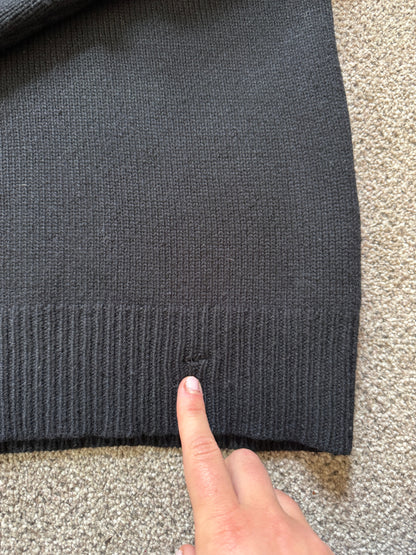 Medium Ralph Lauren Rugby Black Shetland Wool Shawl Neck Jumper - Repaired