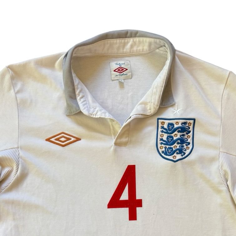 Medium 2009-10 Umbro White Gerrard 4 England Football Shirt