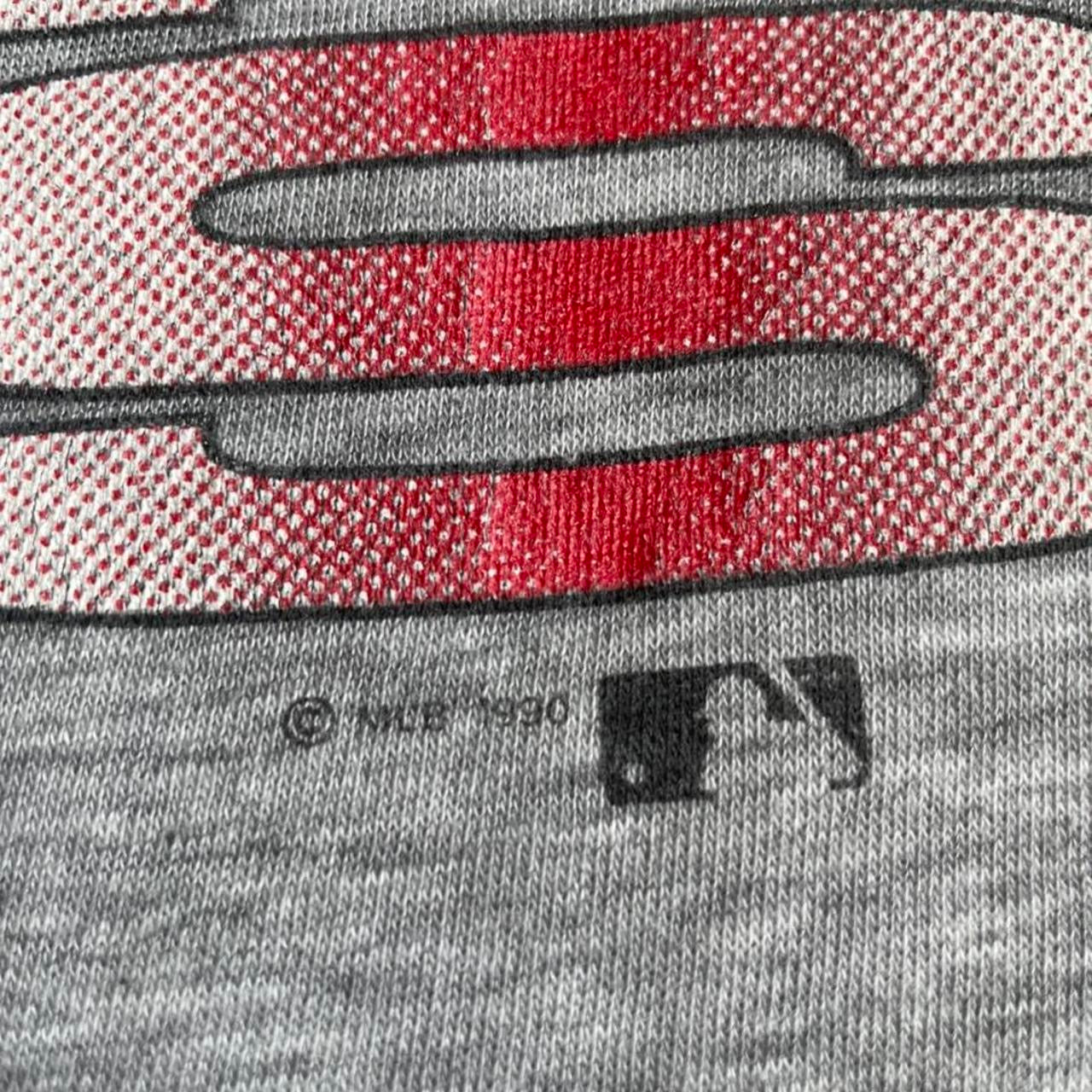 Large 1990 Cincinnati Reds World Champs MLB Grey T-Shirt