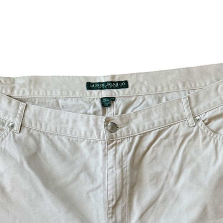 Woman's Size 22 Ralph Lauren Beige Shorts