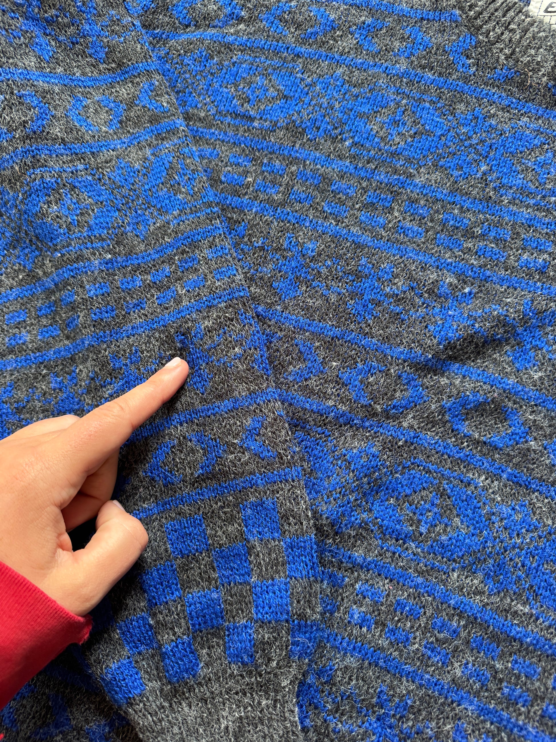 Medium Expressions Blue and Grey Funky Knit
