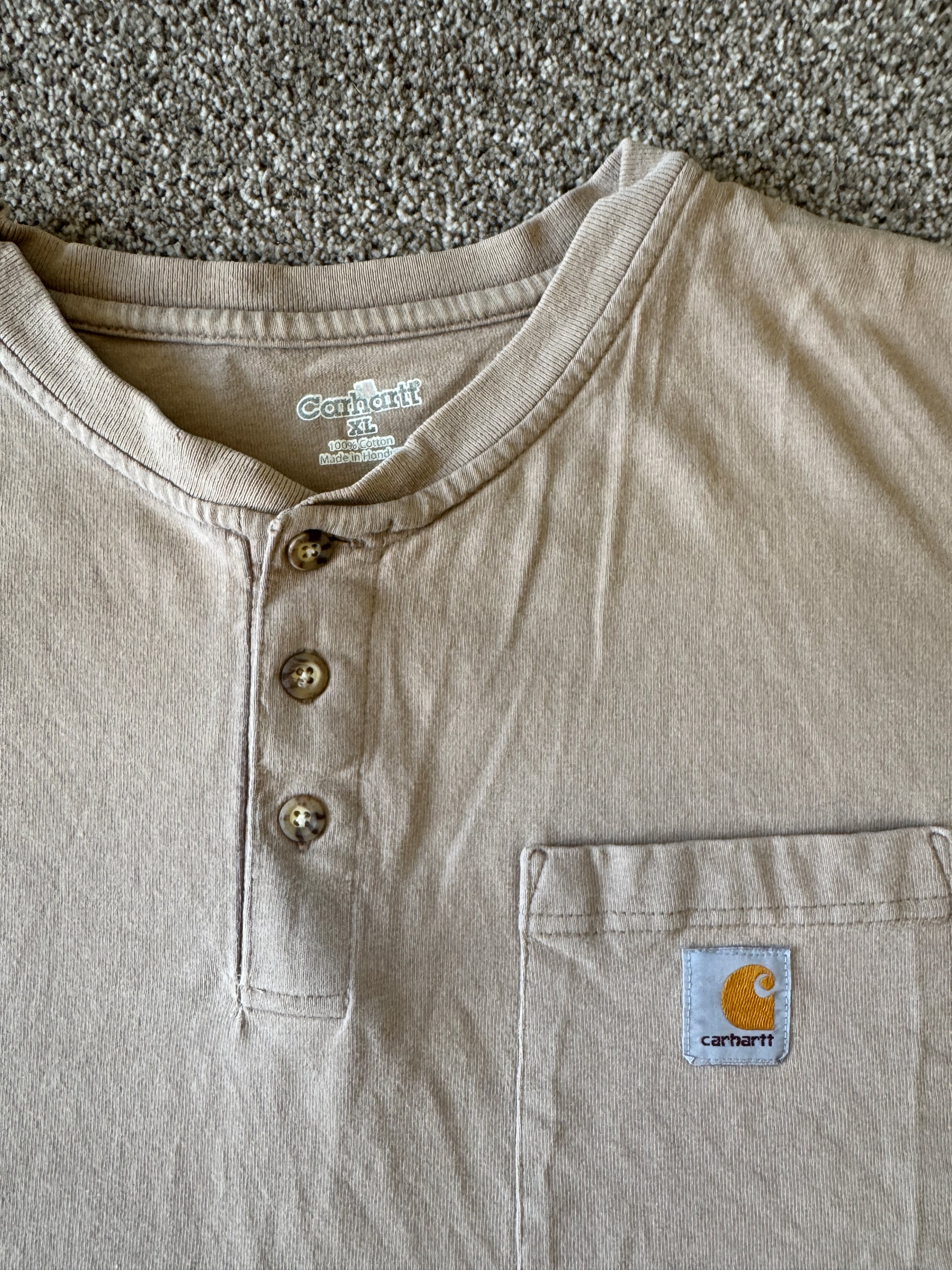 Extra large Carhartt Beige Henley Red Pepper Graphic T-Shirt